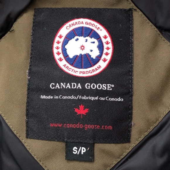 Authentic Canada Goose Arctic Program Long Goose Down Jacket in Military Green S - Picture 5 of 16